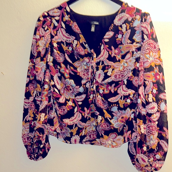 AQUA TOP/ S/ BNWOT🤍 - Picture 5 of 6